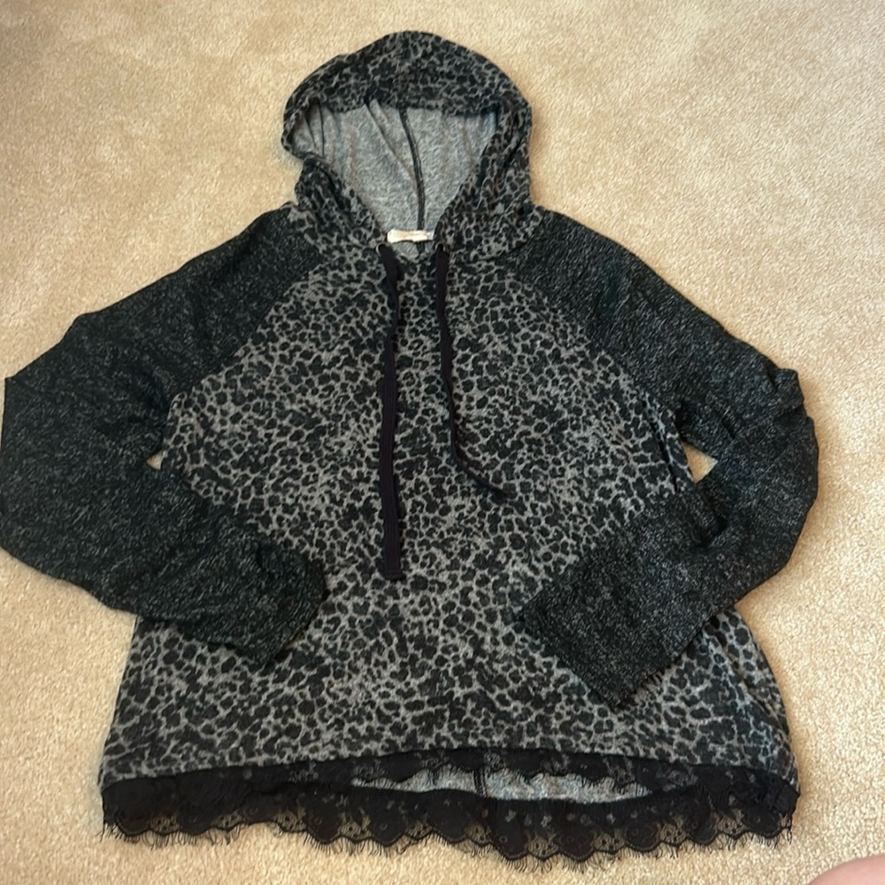 Hooded Top
